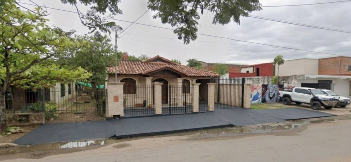 OPPORTUNITY IN MARIANO ROQUE ALONSO Land and House in a strategic location · ₲ 990.000.000
